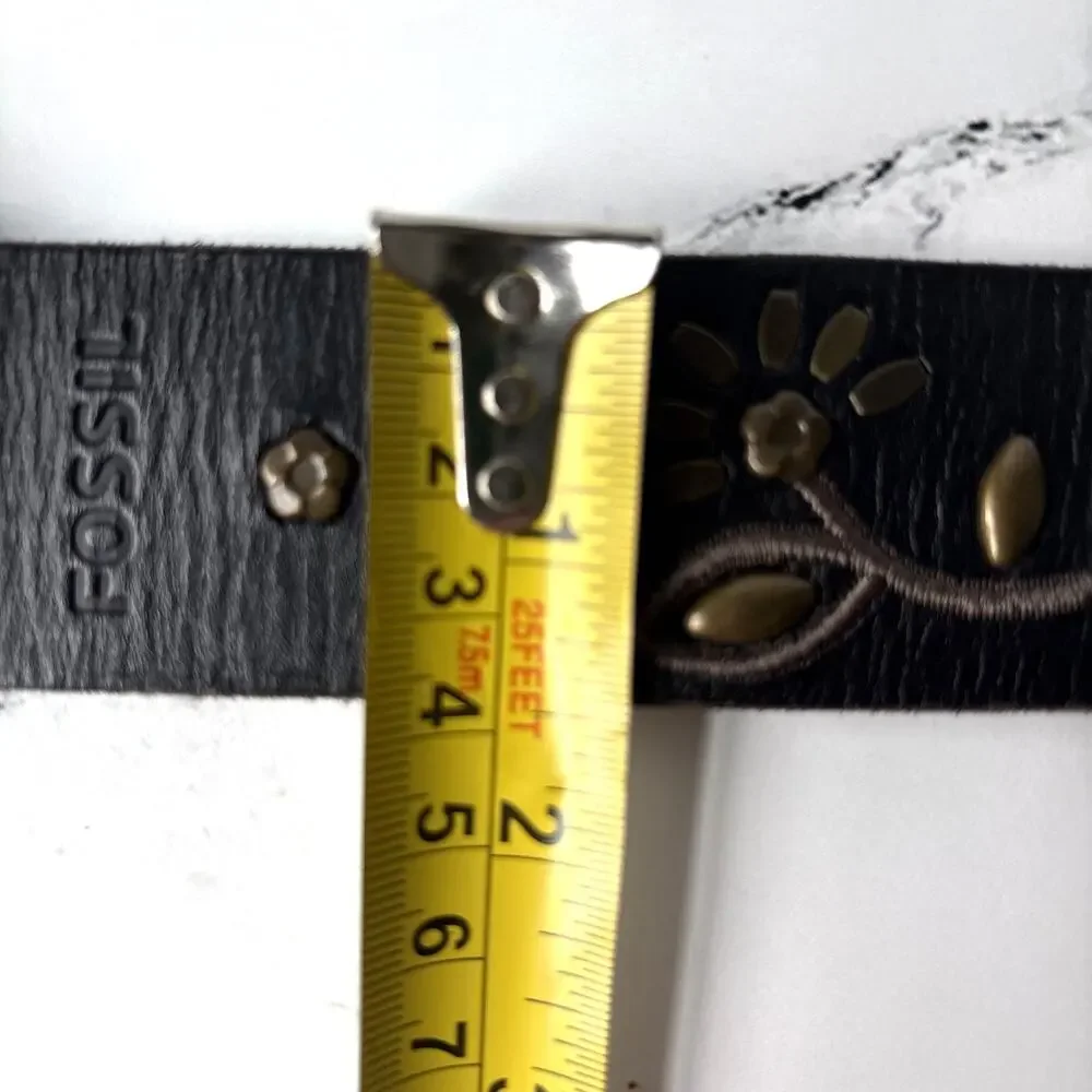 FOSSIL Black Leather Belt Artsy Metal Floral Stud Detail Boho Western Women’s M
